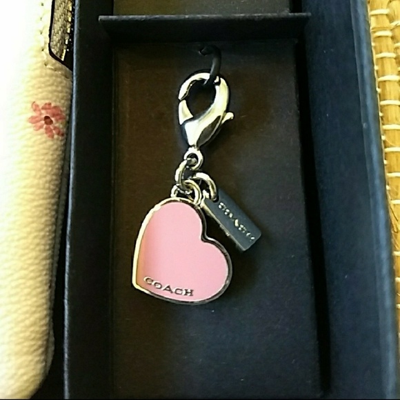 SALE Coach Daisy Charm Wristlet - Picture 6 of 8